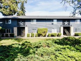 featured image of 1027 W Washington St