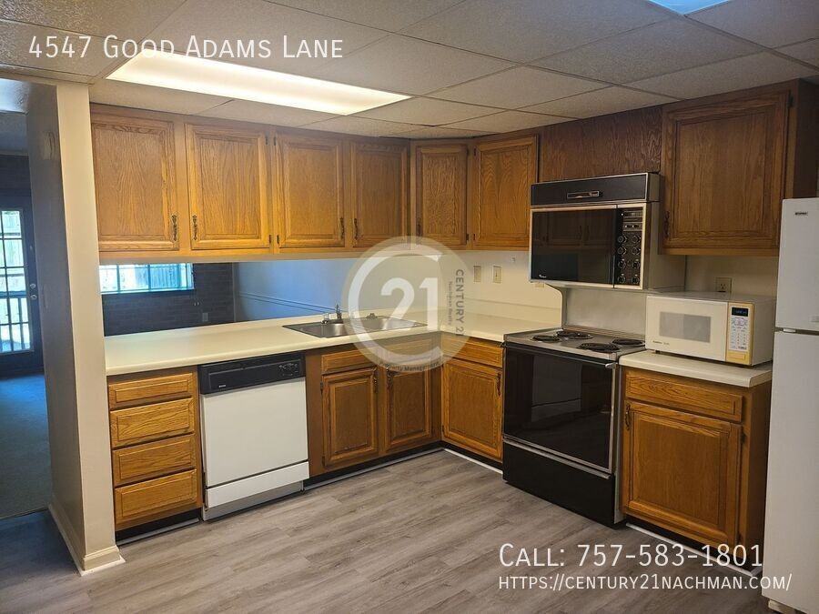 4547 Good Adams Ln - Photo 2 of 14