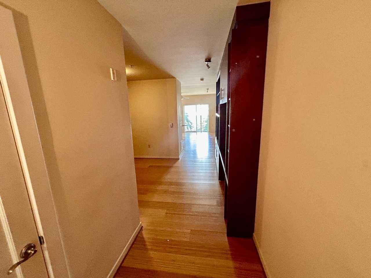 1026 Ne 65th St - Photo 3 of 15
