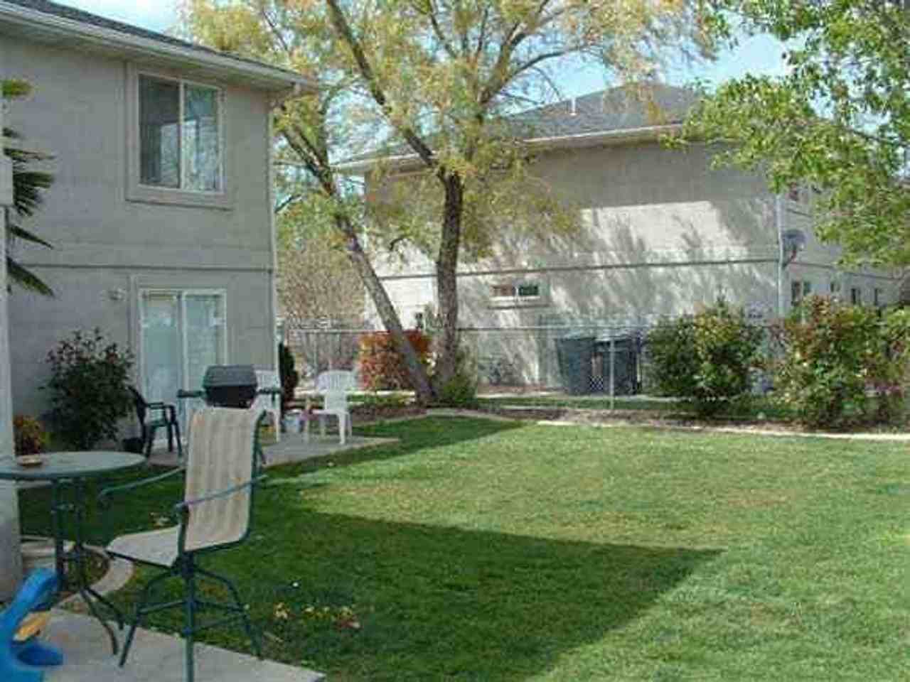 1047 S 460 E #3 - Photo 3 of 3