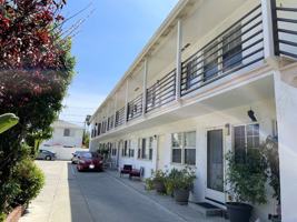 featured image of 10814 Blix St