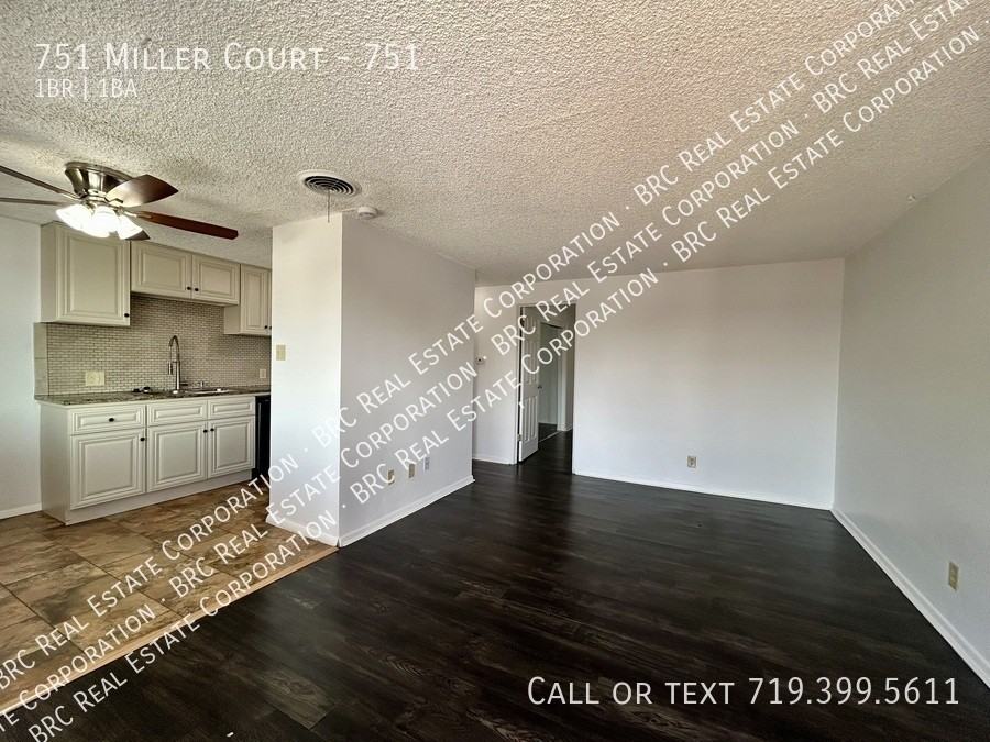 751 Miller Ct #751 - Photo 3 of 13