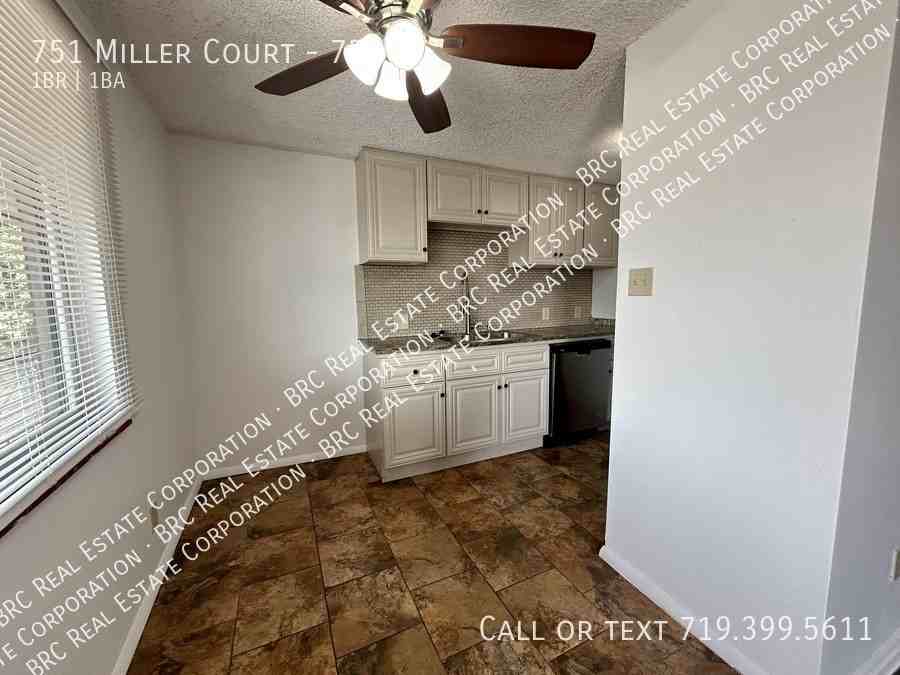 751 Miller Ct #751 - Photo 5 of 13