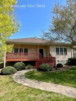featured image of 250 Highland Golf Dr