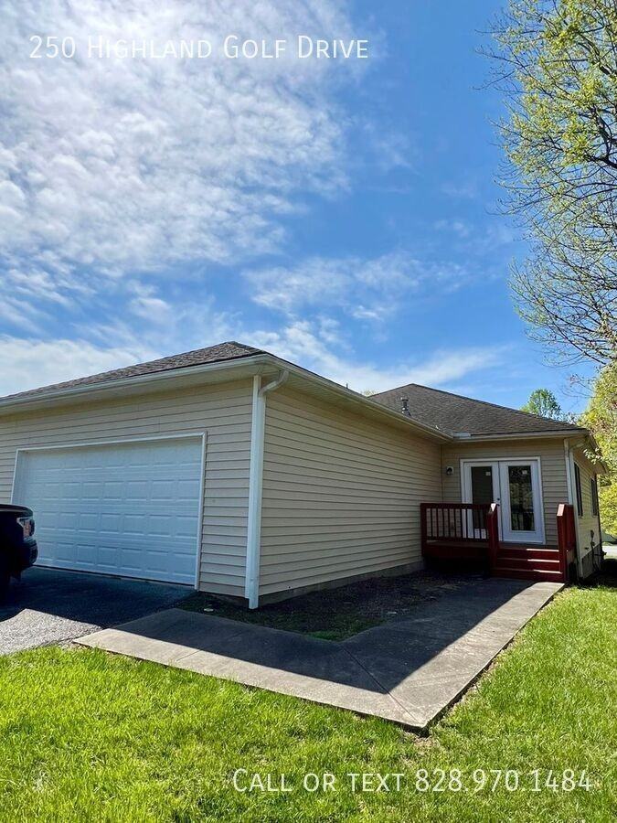 250 Highland Golf Dr - Photo 2 of 15