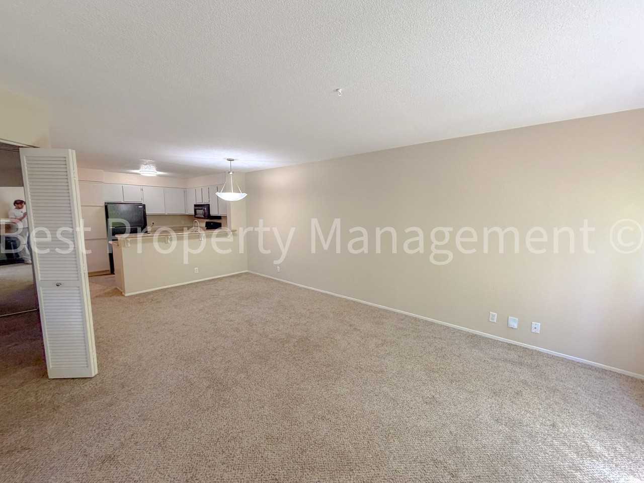 39219 Guardino Dr - Photo 2 of 13