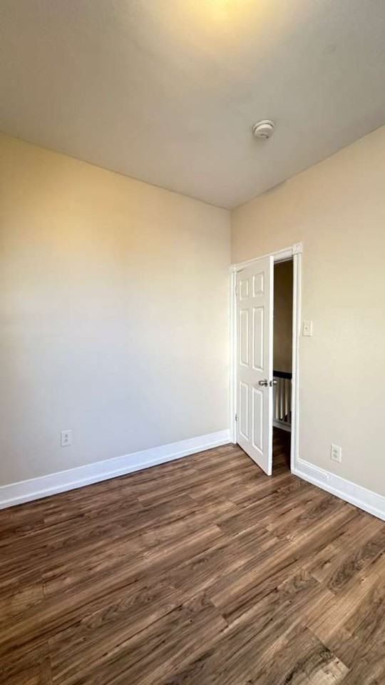 2033 S 57th St - Photo 5 of 16