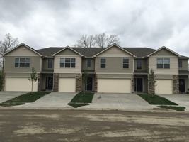 featured image of 1402 Ne Mary Ct