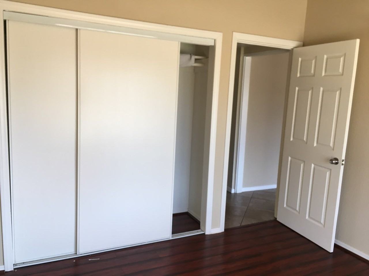 45524 Gadsden Ave - Photo 3 of 12