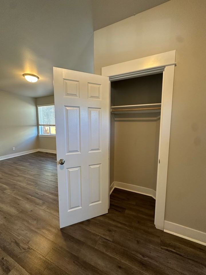 20565 Basket Flower Pl - Photo 4 of 31