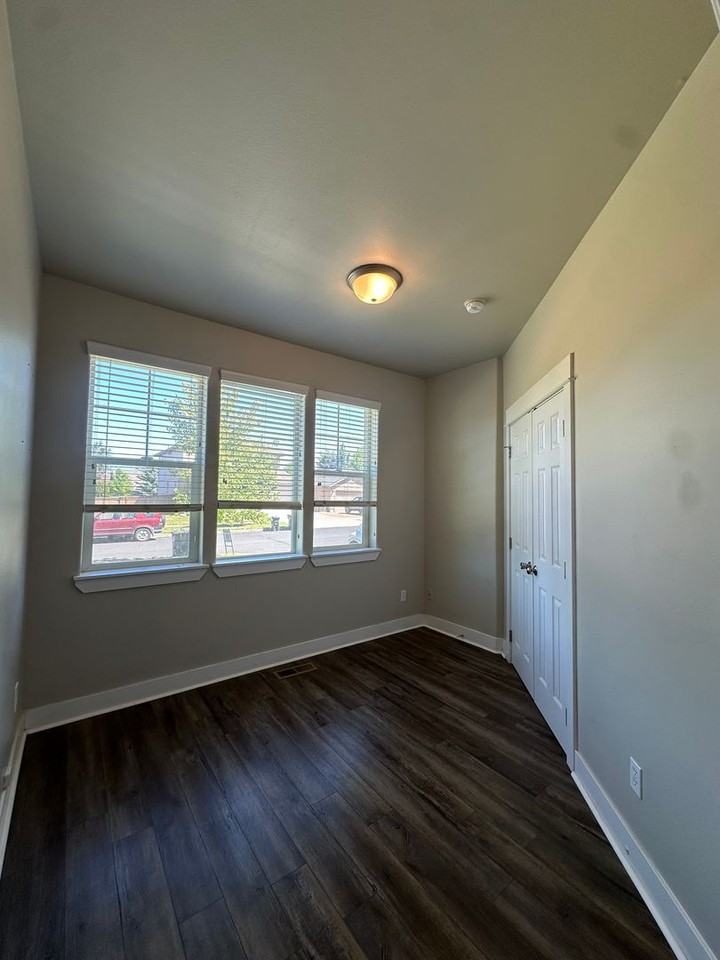 20565 Basket Flower Pl - Photo 6 of 31