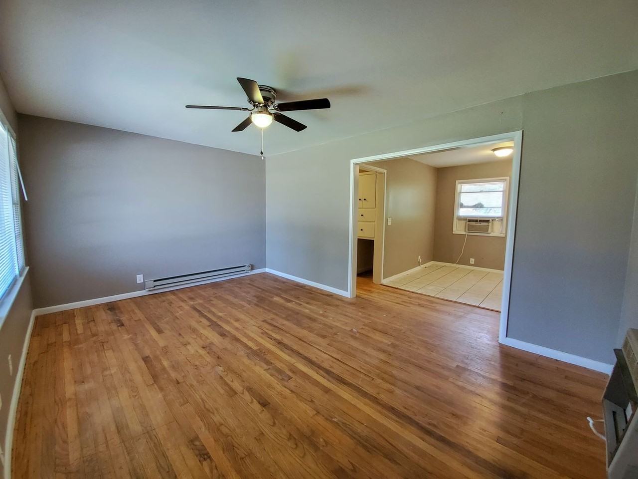 519 E Anna St - Photo 2 of 27