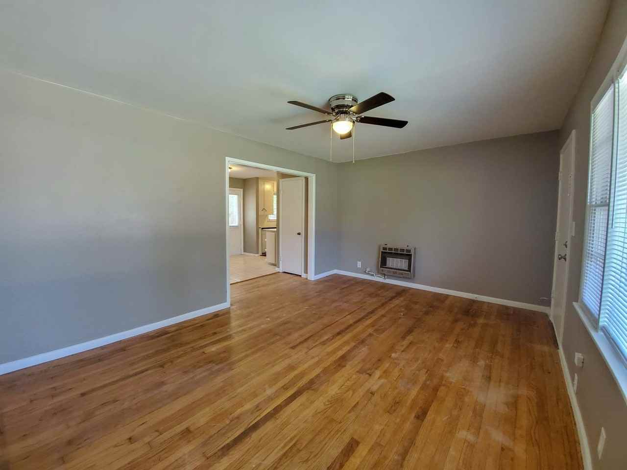 519 E Anna St - Photo 3 of 27
