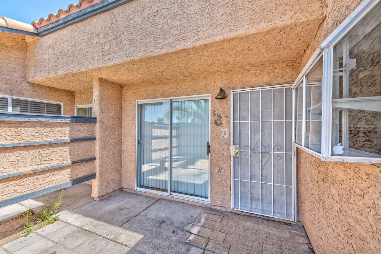 277 N Lamb Blvd #C - Photo 3 of 15