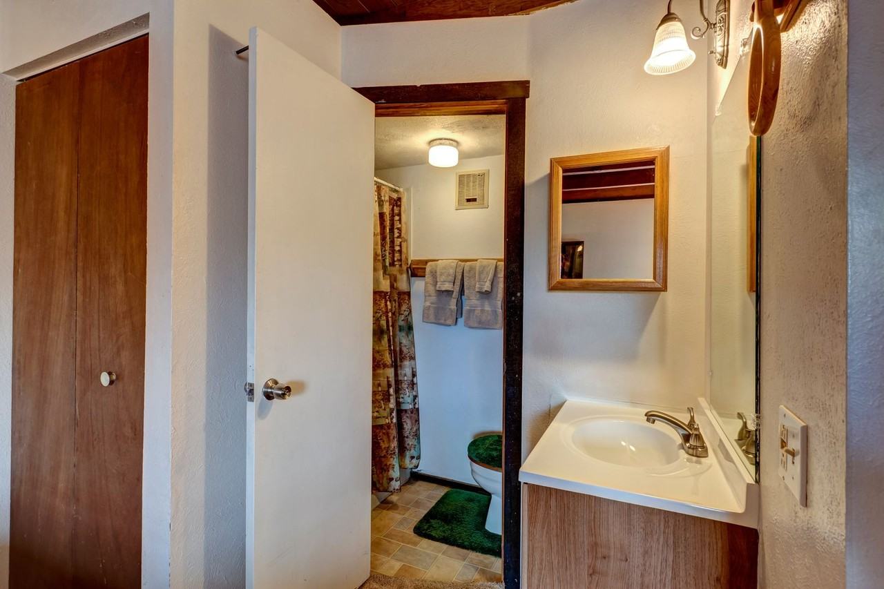 201-C Treehouse - Photo 4 of 14