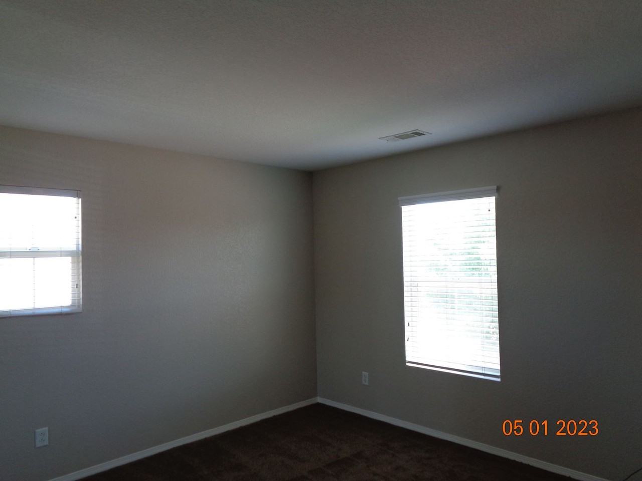 2739 Garnet Ln - Photo 5 of 23