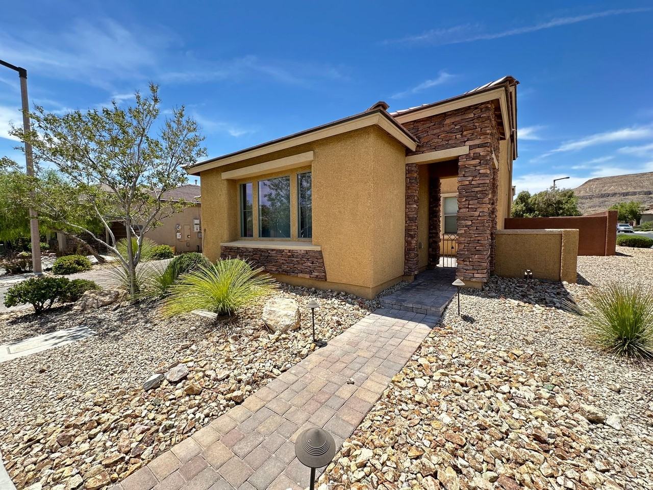 5523 Candle Pine Way - Photo 2 of 27