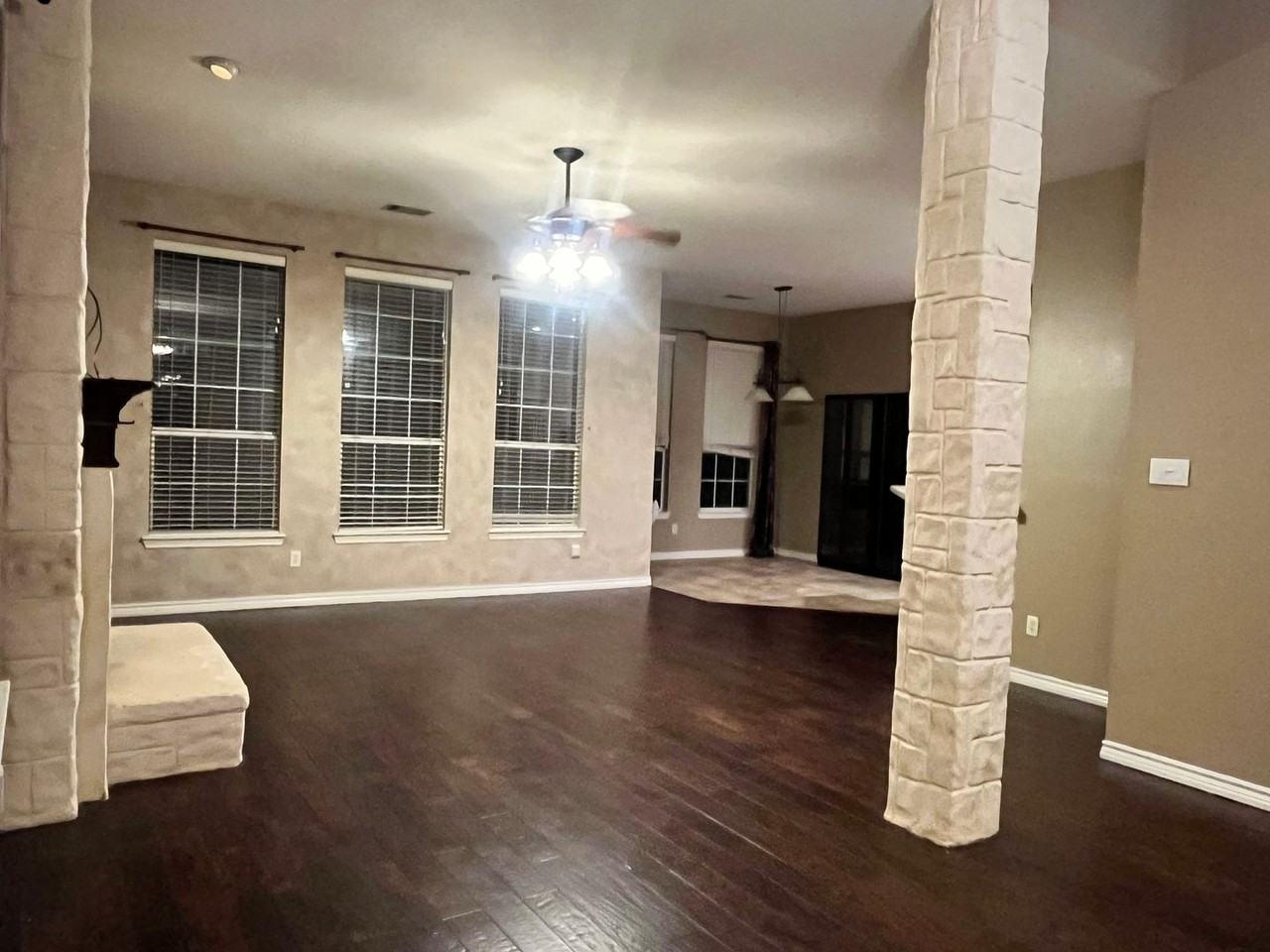 5313 Stone Brooke Xing - Photo 2 of 26