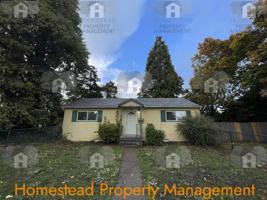 featured image of 582 Main St W