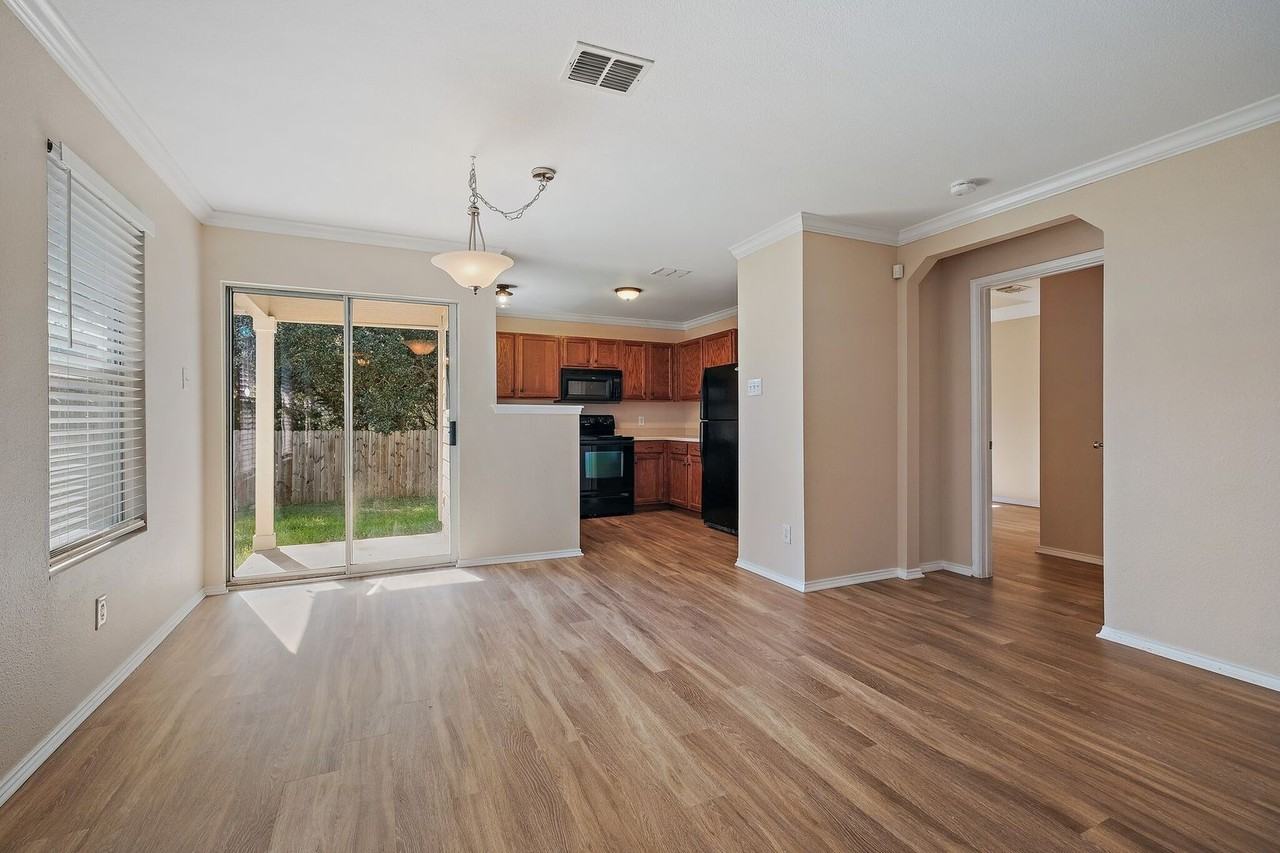 3538 Lantana Fls - Photo 6 of 26