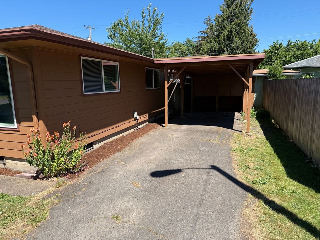 231 Holeman Ave - Photo 2 of 29