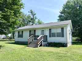 featured image of 1604 Summit St