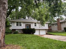 featured image of 6928 Nw 76th Pl