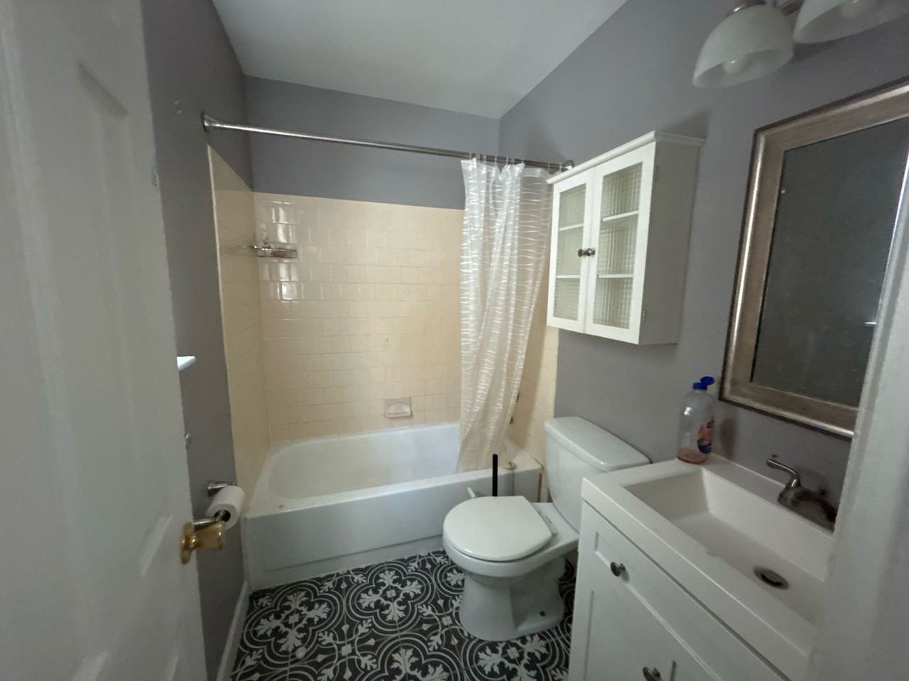 1239 Fairfax Ave - Photo 7 of 16