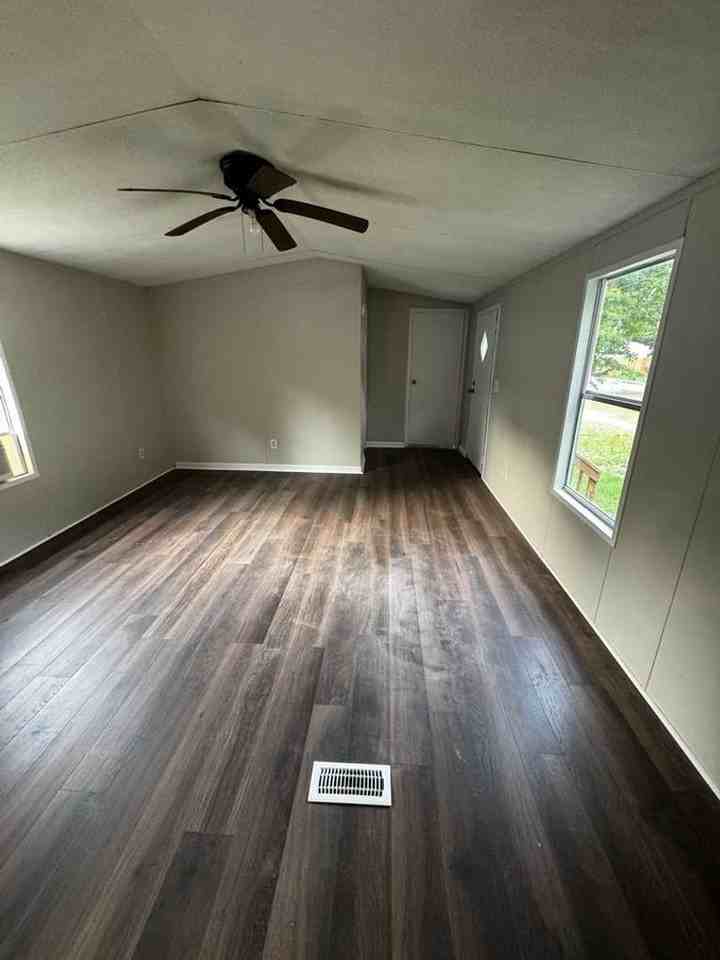 4901 Madison Dr - Photo 2 of 10