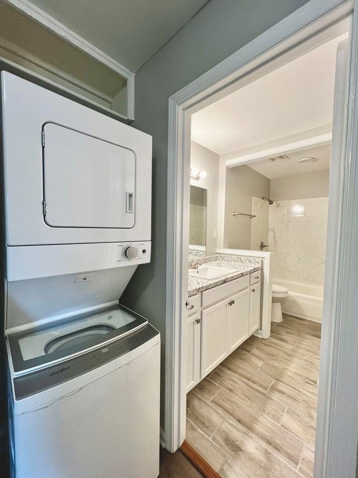 50 S Morrison St - Photo 7 of 16
