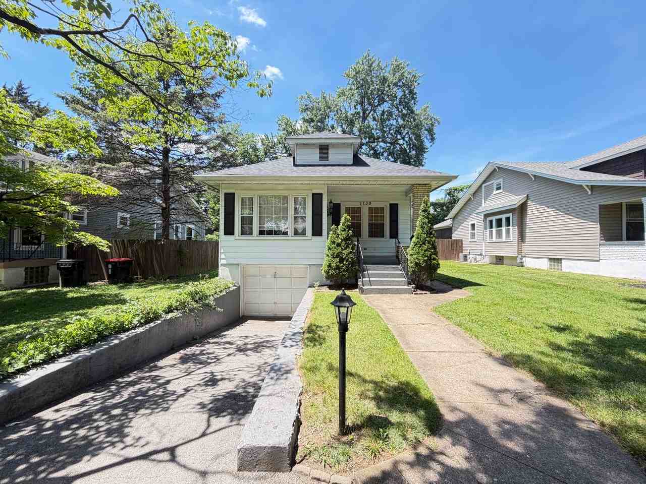 1739 Speed Ave