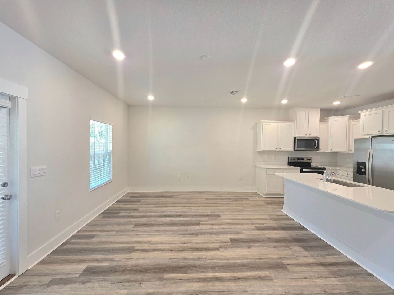 8486 Bluejack Dr - Photo 2 of 4