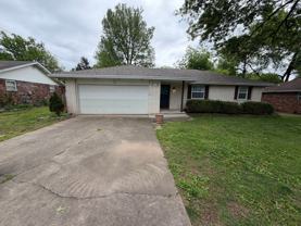 412 S Duke Ave - Photo 1 of 1