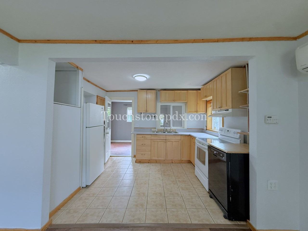 MFP-00110 - Photo 6 of 49