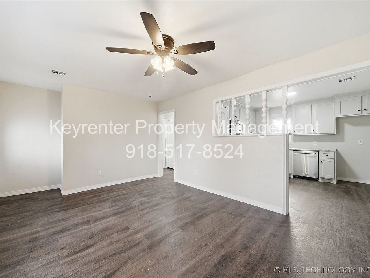 5340 W 11th St - Photo 6 of 23