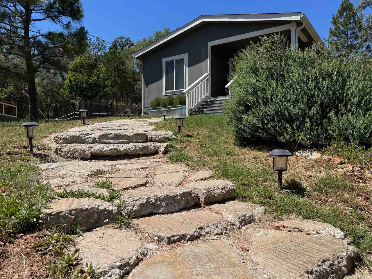 12114 Wolf Rd - Photo 2 of 26