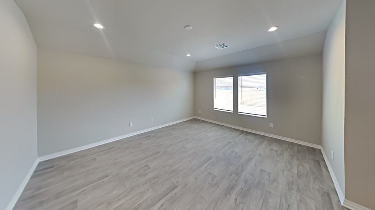 4112 Moonlight Rd - Photo 3 of 19