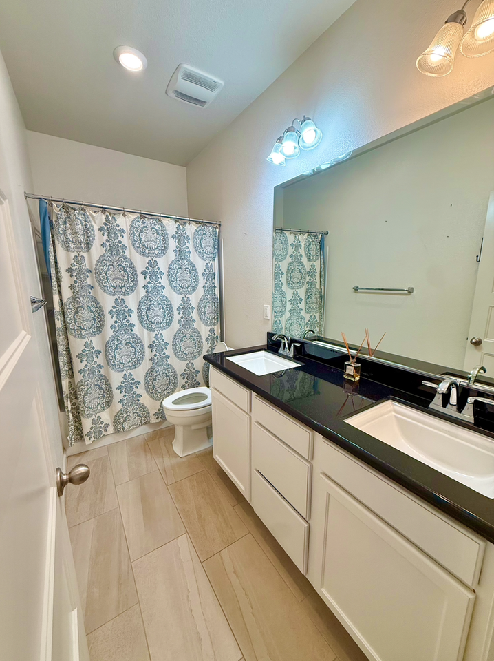 1248 Steinbeck Dr - Photo 4 of 12