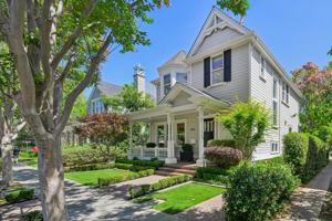 featured image of 909 Ramona St