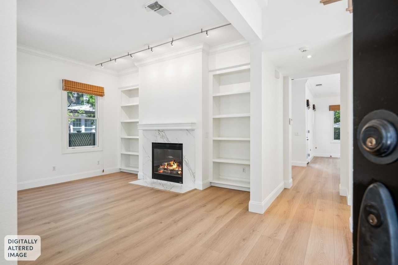 909 Ramona St - Photo 3 of 28
