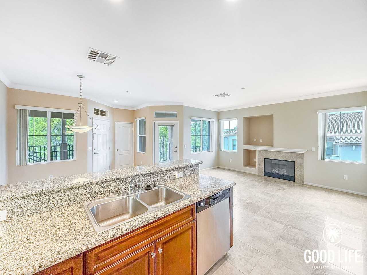 11091 Catarina Ln #328 - Photo 3 of 15