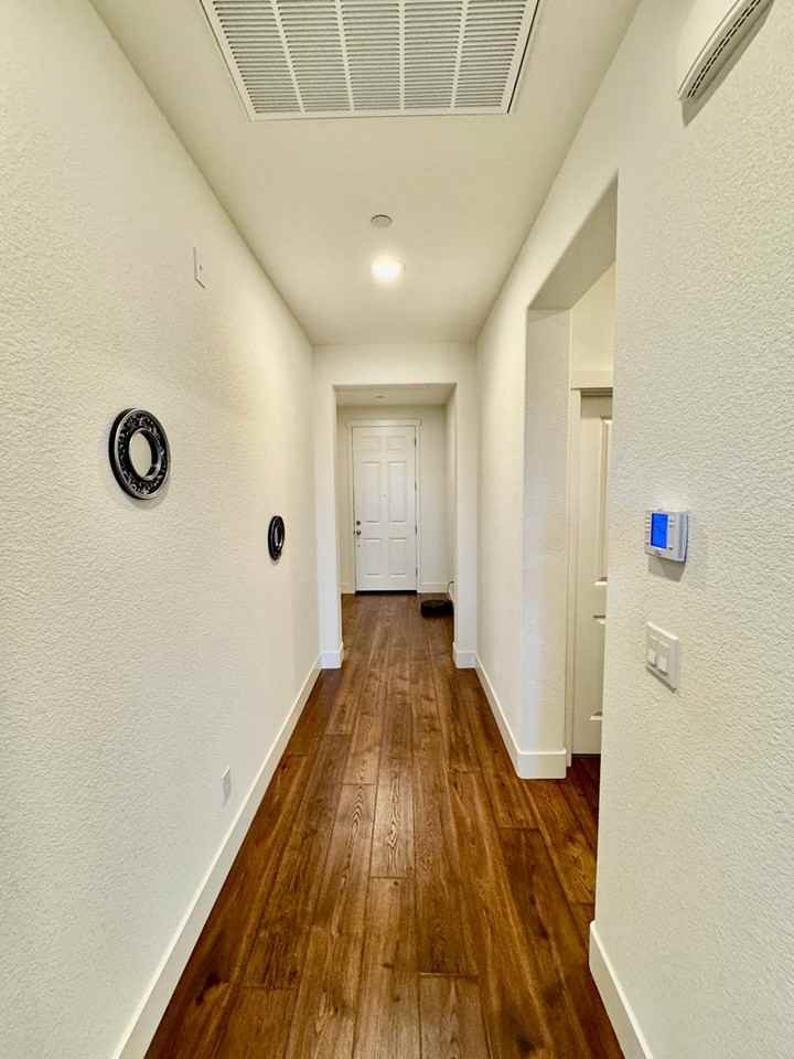 1121 Pearl Dr - Photo 4 of 11