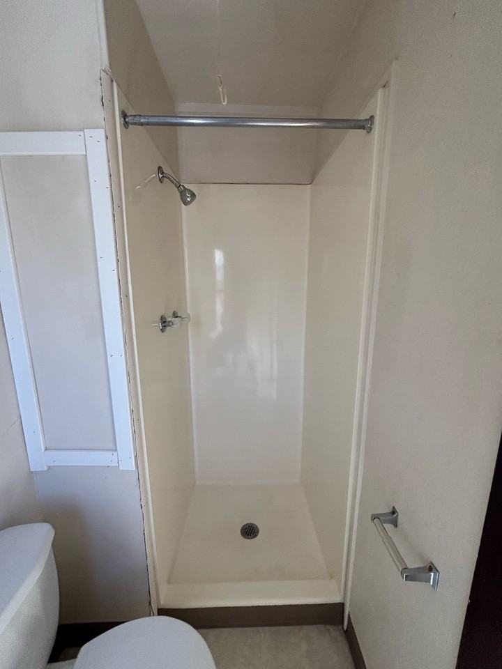 1819 West 1st Street - Photo 7 of 10