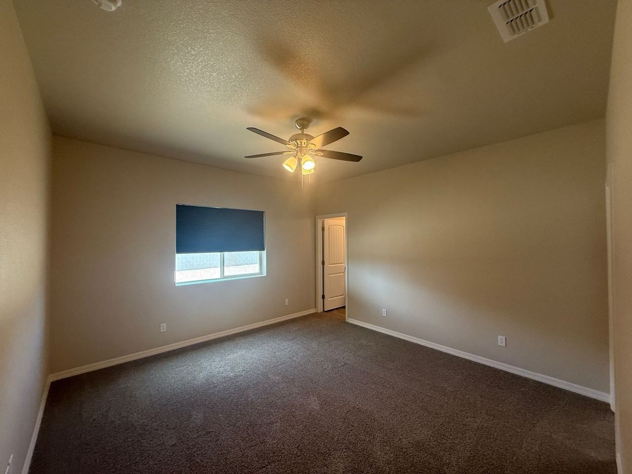 3953 Rex Allen Ct - Photo 4 of 10