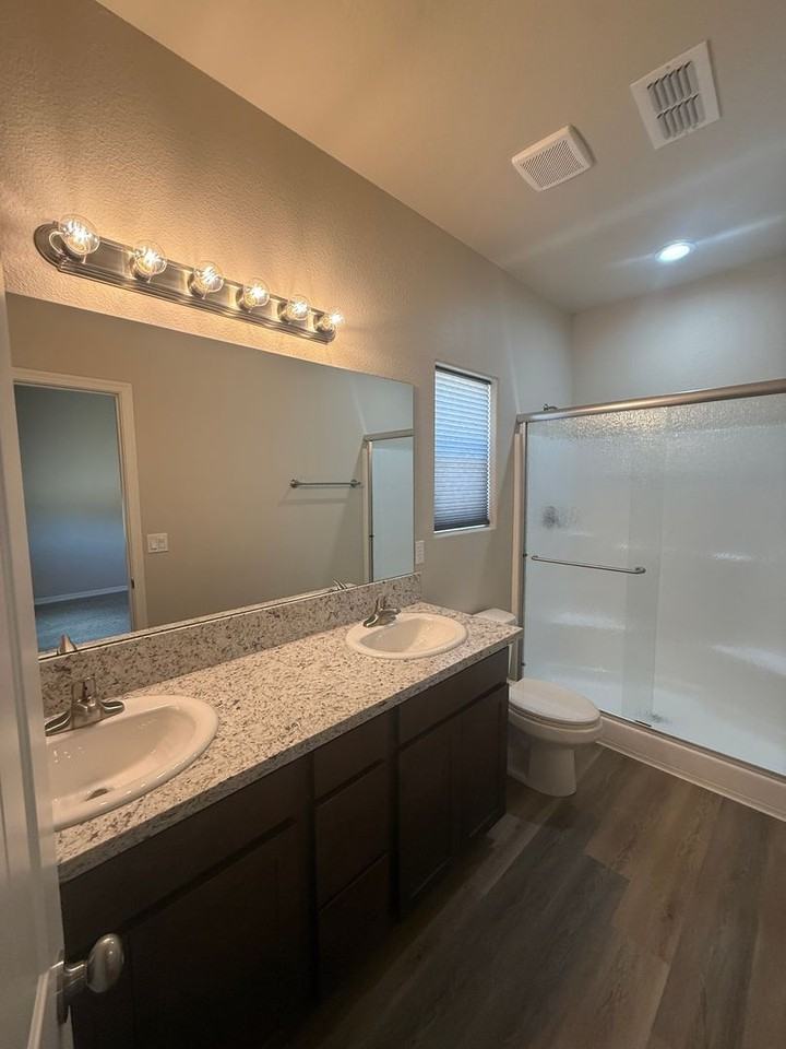 3953 Rex Allen Ct - Photo 5 of 10