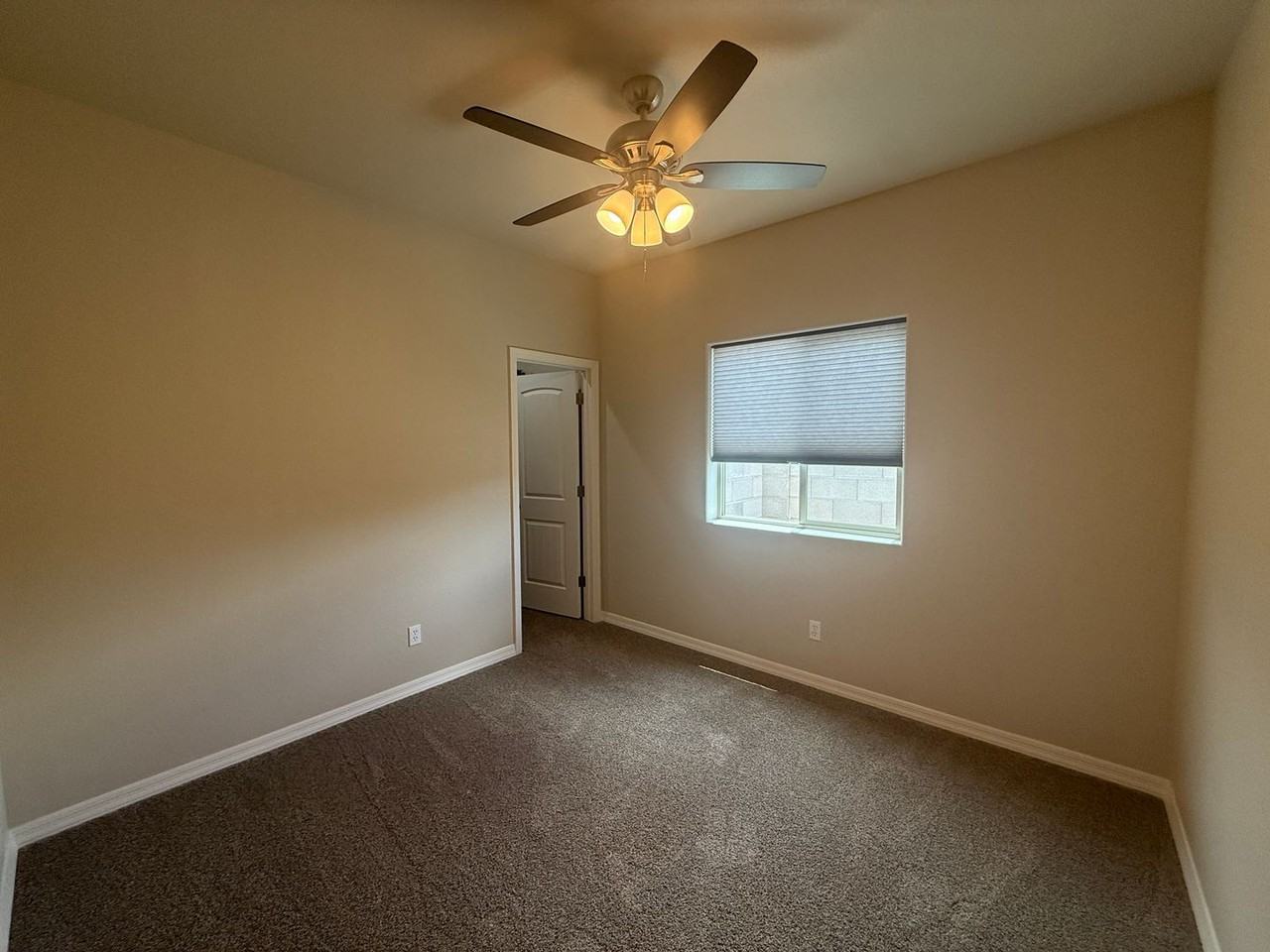 3953 Rex Allen Ct - Photo 6 of 10