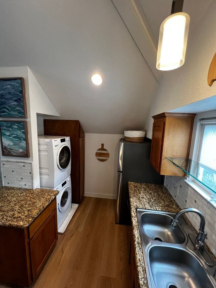 121 Blaine St #B - Photo 5 of 23