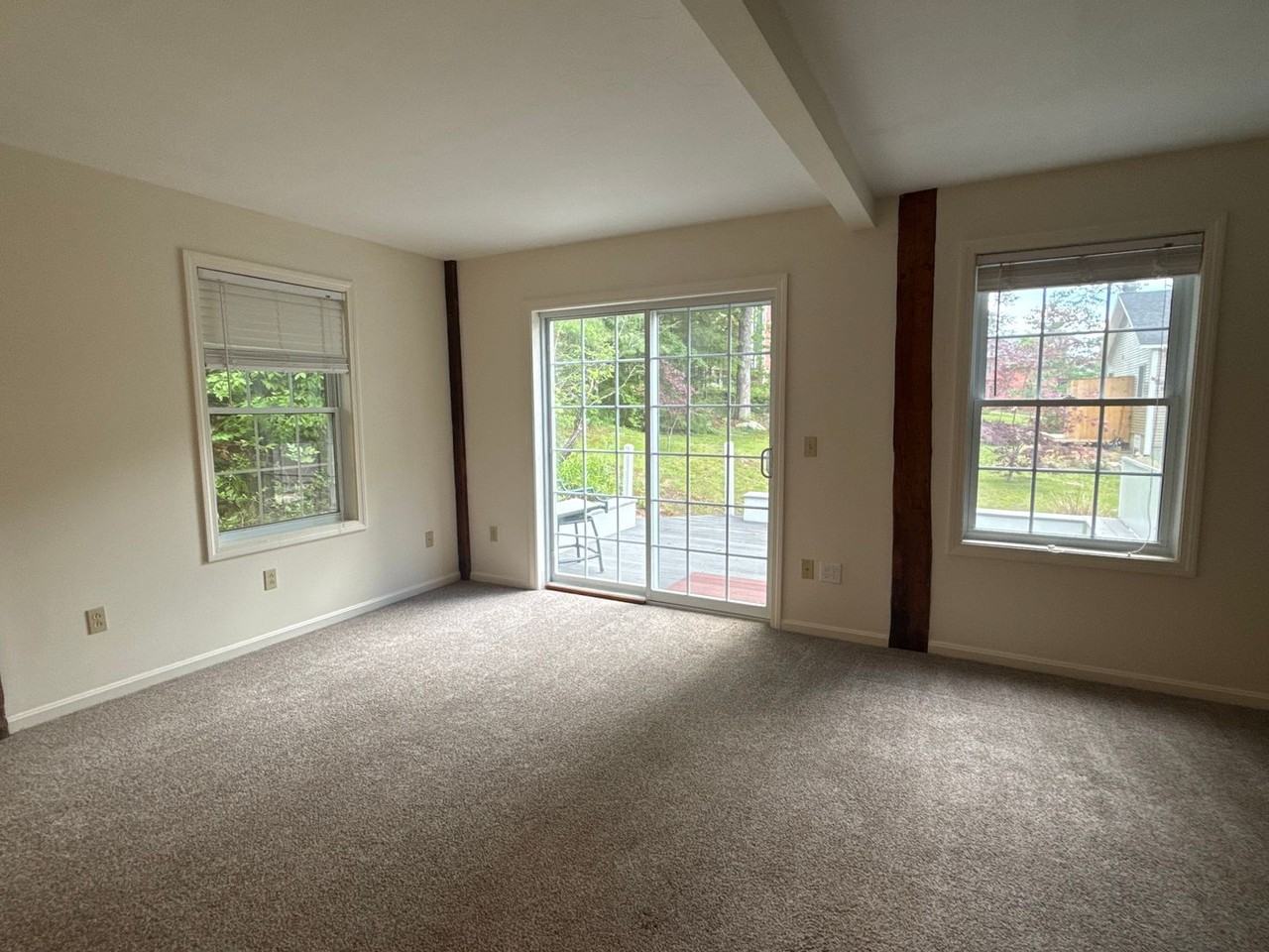 109 Main St - Photo 3 of 22