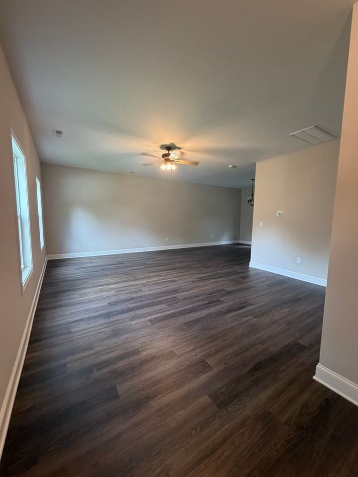 1711 Golf Club Ln Nw - Photo 4 of 31