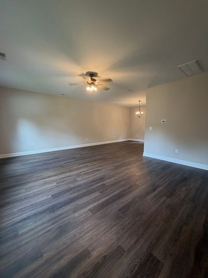 1711 Golf Club Ln Nw - Photo 5 of 31